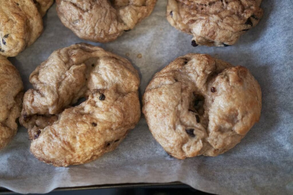 Cinnamon Raisin Bagels