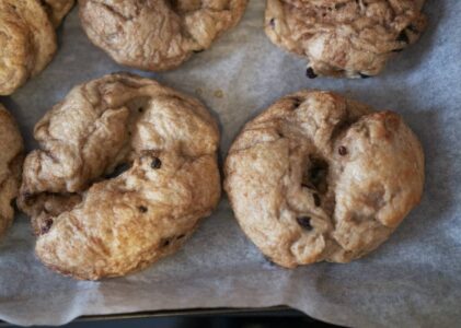 How to Make Cinnamon Raisin Bagels